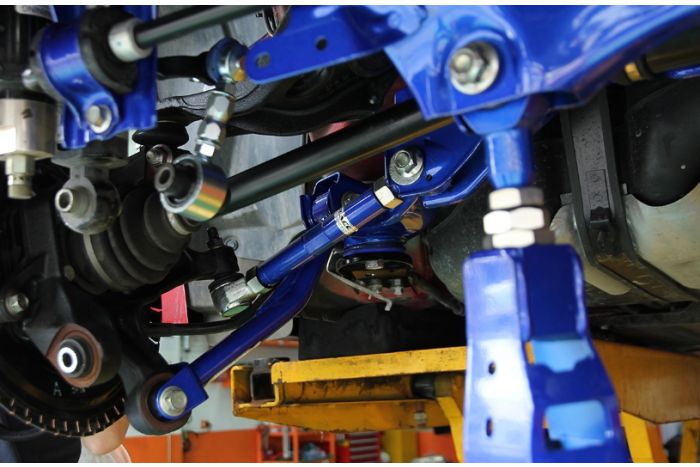 REAR TRAILING ARM ( Uprated Rubber )