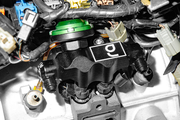 Radium Fuel Rail Top Feed Conversion Mazda 13B Primary