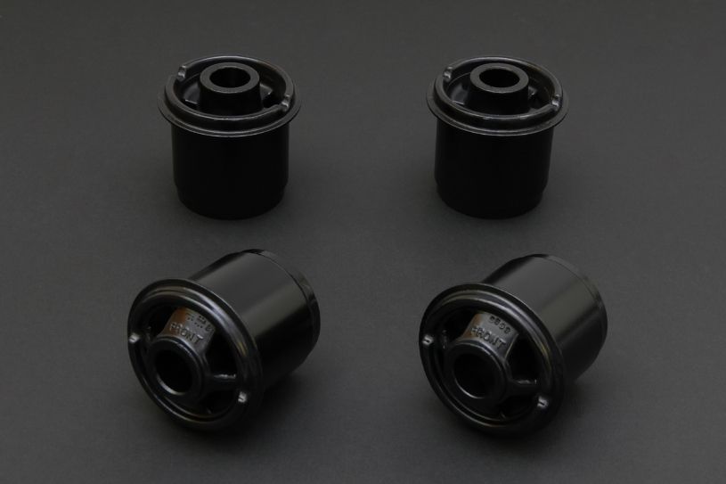 NISSAN SILVIA S13/14/15/ SKYLINE 2WD R32/R33/R34/
300ZX Z32
REAR SUBFRAME BUSHING
(HARDEN RUBBER) 4PCS/SET