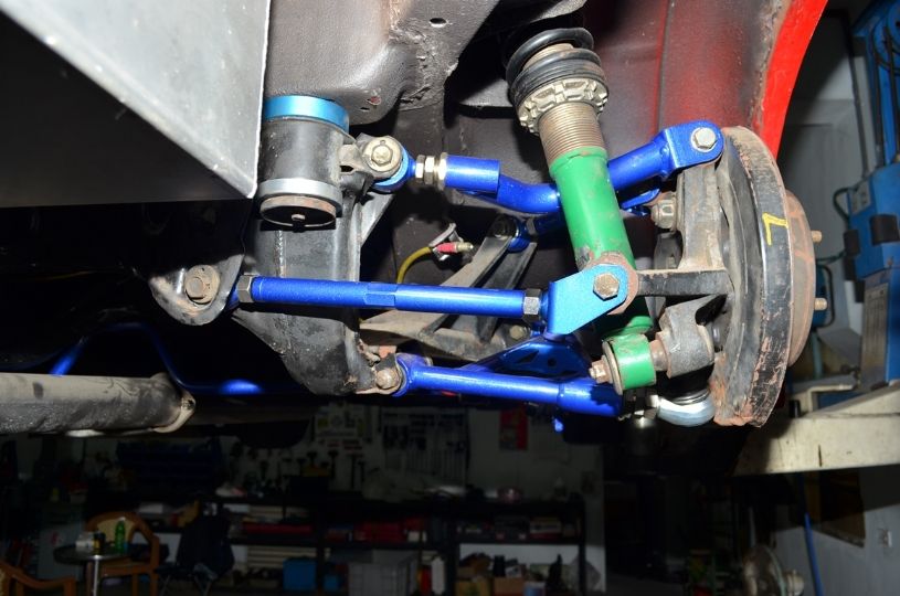 NISSAN S13/R32/Z32/C33/A31
REAR TOE CONTROL ARM - LOWERED BY 20MM
(PILLOW BALL) 2PCS/SET
EXTREME LOWER / STANCE SETUP ONLY.